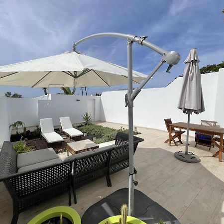 Casahost Townhouse Lise Villa ปูแอร์โตเดลคาร์เมน ภายนอก รูปภาพ