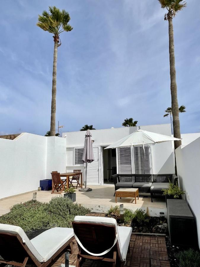 Casahost Townhouse Lise Villa ปูแอร์โตเดลคาร์เมน ภายนอก รูปภาพ