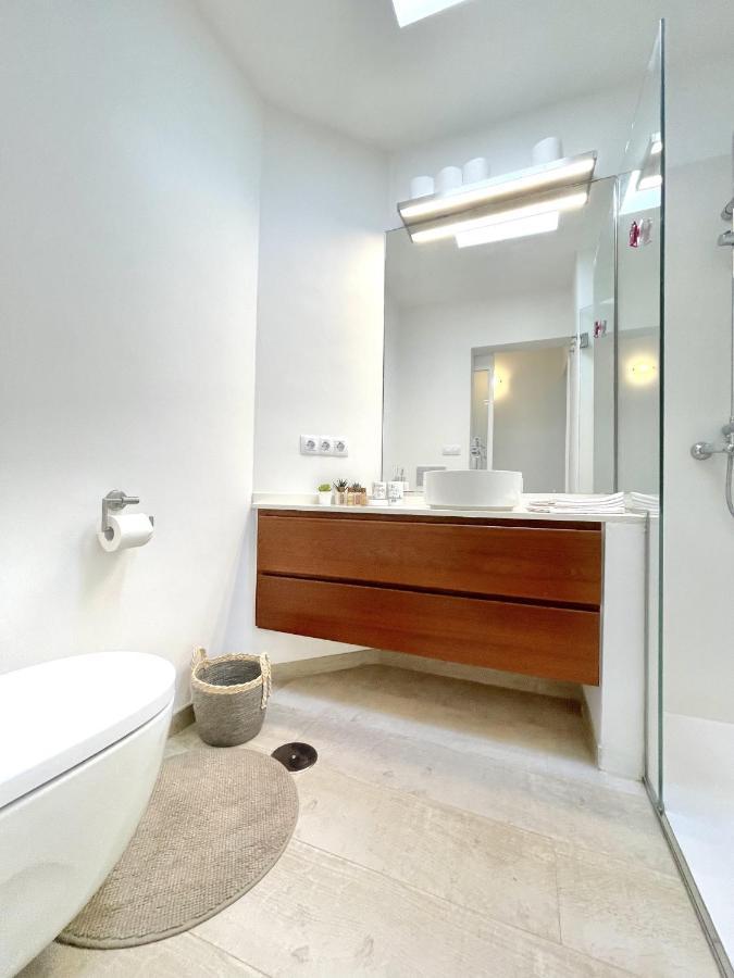Casahost Townhouse Lise Villa ปูแอร์โตเดลคาร์เมน ภายนอก รูปภาพ
